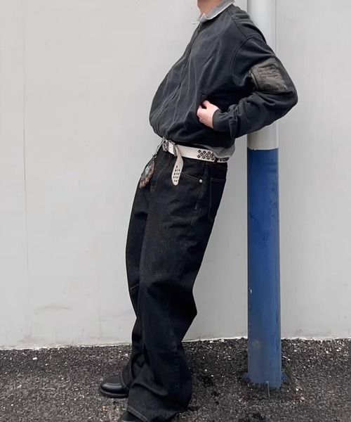 Sibra(シブラ)の「配色バックポケットルーズワイドデニムパンツ(デニムパンツ・レディース・ブラック・M/S/L)」の5枚目の写真