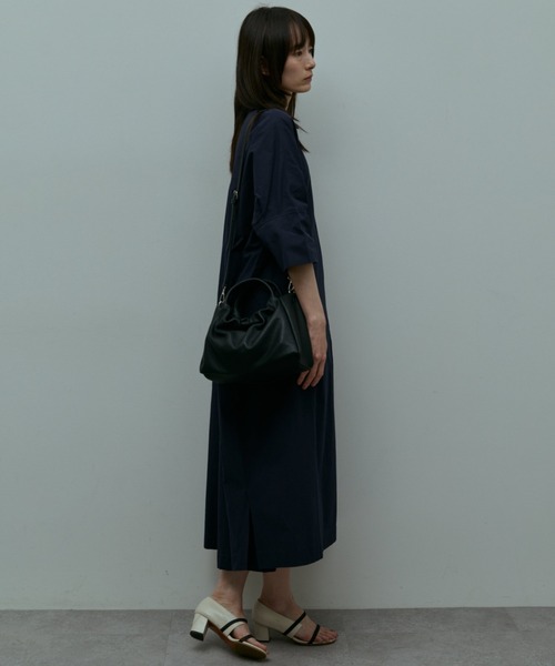 flaeu（フラユ）の「Ring Handle 2Way Bag（ショルダーバッグ・レディース・ブラック/アイボリー/ブラウン・FREE）」の14枚目の写真