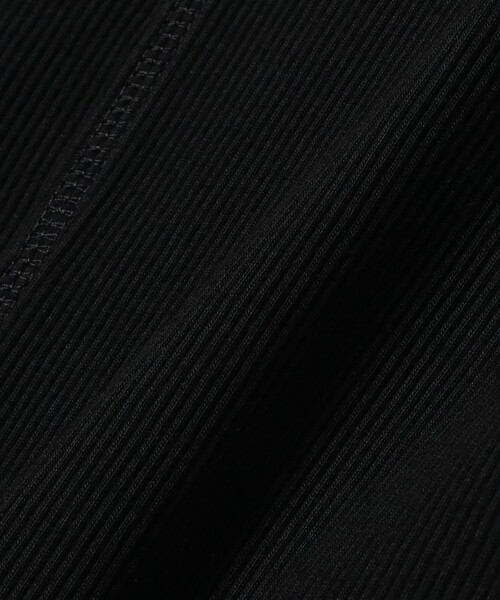 LACOSTE(ラコステ)の「LACOSTE / エッセンシャルリブニットタンクトップ(Tシャツ/カットソー・レディース・ブラック/ホワイト・36)」の12枚目の写真