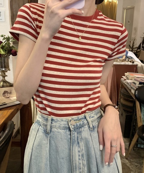 mielu(ミエル)の「ボーダーベーシックTシャツ(Tシャツ/カットソー・レディース・レッド/ブラック・LARGE/MEDIUM)」の1枚目の写真