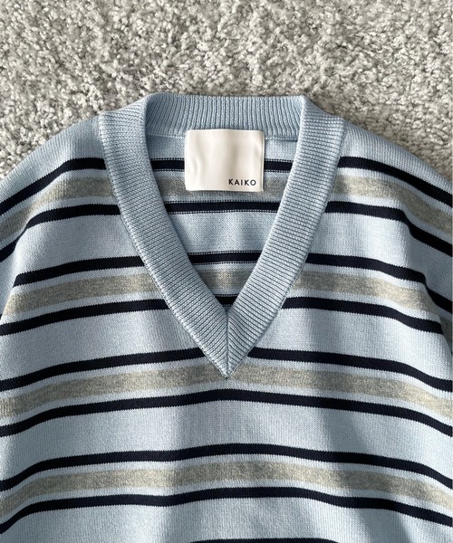 KAIKO(カイコー)の「KAIKO Border v neck sweater(ニット/セーター・メンズ・サックスブルー/グレー系その他2/グレー系その他・3/2/1/4)」の10枚目の写真