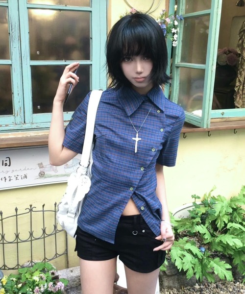almo(アルモ)の「【LAMPOON】チェックアシンメトリーブラウス(シャツ/ブラウス・レディース・ブルー・LARGE/MEDIUM/SMALL)」の6枚目の写真