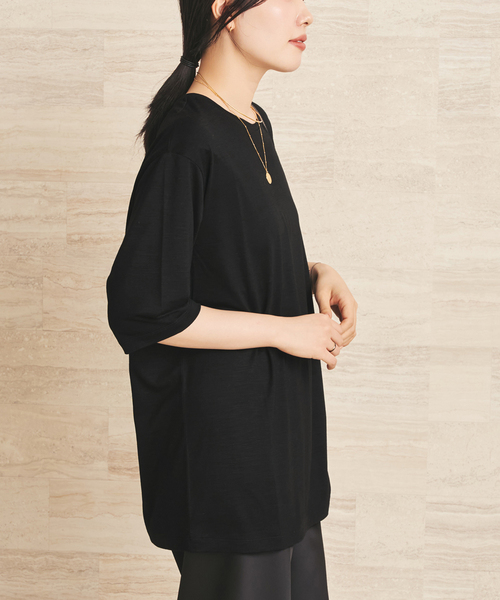 plage(プラージュ)の「toropical jersey Tシャツ(Tシャツ/カットソー・レディース・ブラック/アイボリー・FREE)」の4枚目の写真