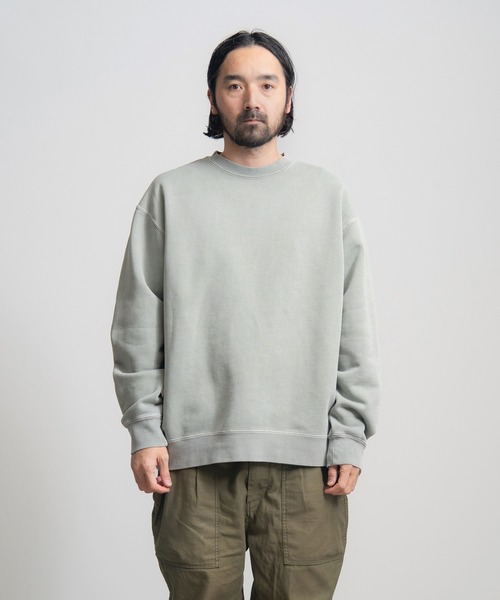 Knuu(ヌウ)の「Heavy Pigment Dye Sweatshirt(Tシャツ/カットソー・メンズ・ライトブルー/セージグリーン/ブラック/ブラウン・XX-LARGE/X-LARGE/SMALL/X-SMALL/MEDIUM/LARGE)」の4枚目の写真