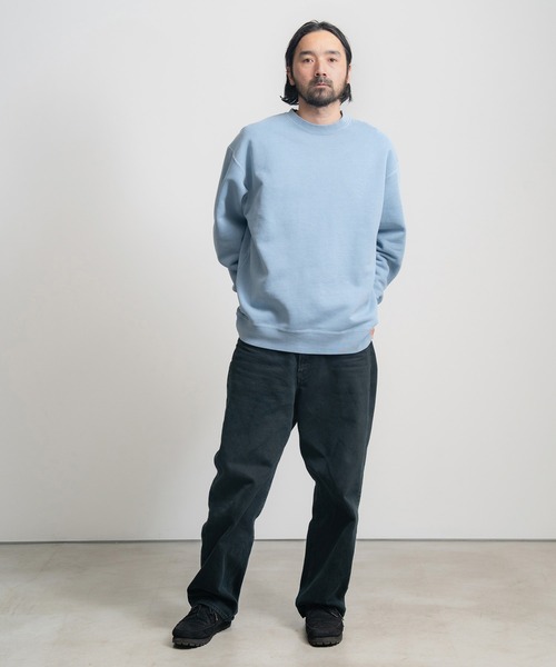 Knuu(ヌウ)の「Heavy Pigment Dye Sweatshirt(Tシャツ/カットソー・メンズ・ライトブルー/セージグリーン/ブラック/ブラウン・XX-LARGE/X-LARGE/SMALL/X-SMALL/MEDIUM/LARGE)」の16枚目の写真