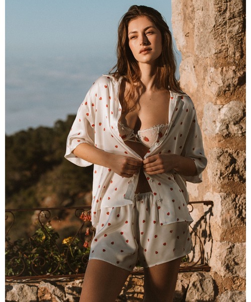 Intimissimi 新品パジャマ Sweet as a Berry