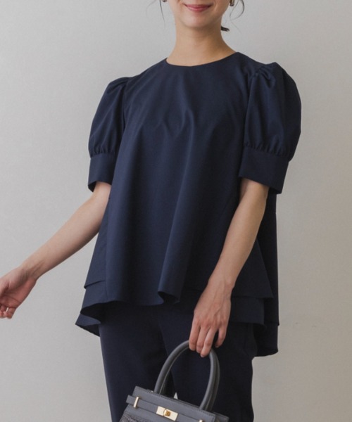 Sono(ソーノ)の「【SONO/ソーノ】【SONO NAVY/ソーノネイビー】バックティアードパフィブラウス(シャツ/ブラウス・レディース・ホワイト/ネイビー・F)」の8枚目の写真