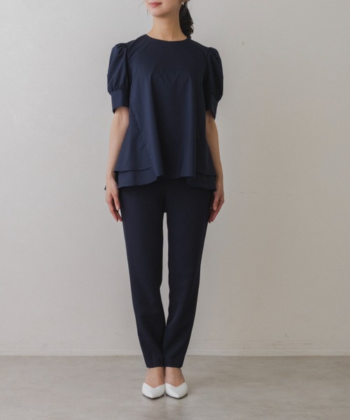 Sono(ソーノ)の「【SONO/ソーノ】【SONO NAVY/ソーノネイビー】バックティアードパフィブラウス(シャツ/ブラウス・レディース・ホワイト/ネイビー・F)」の12枚目の写真