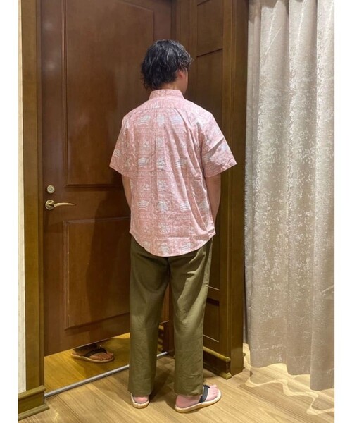 reyn spooner(レインスプーナー)の「Brooks Brothers×Reyn Spooner コットン/ポリエステル ボタンダウン アロハシャツ(シャツ/ブラウス・メンズ・ブルーパープル/レッド/グリーン・LARGE/SMALL/MEDIUM)」の20枚目の写真