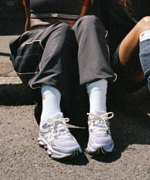 NEW BALANCE(ニューバランス)の「Abzorb 2000(スニーカー・レディース・パープル・30.0cm/24.5cm/25.5cm/26.0cm/26.5cm/27.0cm/27.5cm/28.0cm/28.5cm/29.0cm/22.5cm/23.0cm/23.5cm/24.0cm/25.0cm)」の5枚目の写真