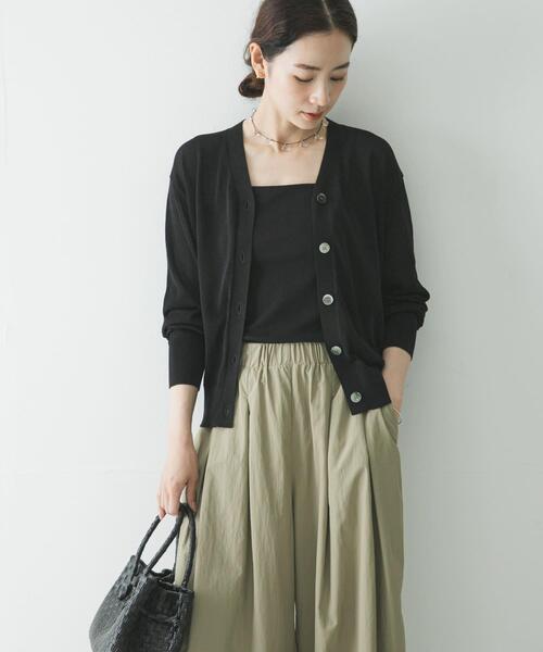 URBAN RESEARCH（アーバンリサーチ）の「UVカット加工Vネックカーディガン（カーディガン/ボレロ・レディース・ブラック/レッド/ミント・FREE）」の4枚目の写真