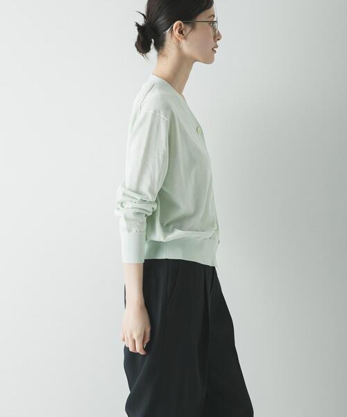 URBAN RESEARCH（アーバンリサーチ）の「UVカット加工Vネックカーディガン（カーディガン/ボレロ・レディース・ブラック/レッド/ミント・FREE）」の13枚目の写真