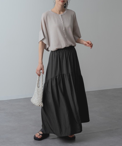 refinedworks(リファインドワークス)の「【refinedworks】ナチュラルに彩る フレア ギャザー スカート(スカート・レディース・チャコールグレー/ベージュ・FREE)」の11枚目の写真