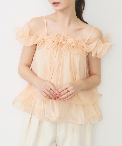 Lunea(ルネア)の「チュールフリルオフショルブラウス / tulle frill off shoulder blouse(シャツ/ブラウス・レディース・ピンク/アイボリー・FREE)」の4枚目の写真
