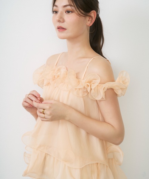 Lunea(ルネア)の「チュールフリルオフショルブラウス / tulle frill off shoulder blouse(シャツ/ブラウス・レディース・ピンク/アイボリー・FREE)」の20枚目の写真
