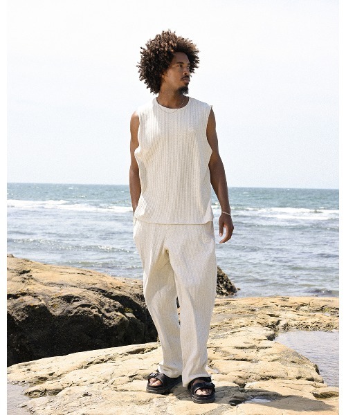 #Re:room(リルーム)の「RRMリブノースリーブ(Tシャツ/カットソー・メンズ・ブラック/オフホワイト/ダークベージュ・M-L/S-M)」の12枚目の写真