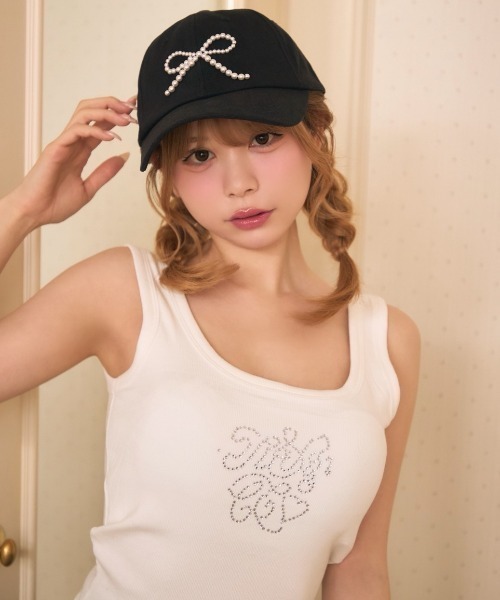TITTY&CO.(ティティーアンドコー)の「ストーンロゴタンクトップ(タンクトップ・レディース・ライトグレー/ホワイト/ブラック/ライトブルー・FREE)」の2枚目の写真