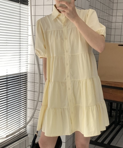 YUGA(ユーガ)の「YUGA_YGMC Korean-style Tiered mini dress(ワンピース・レディース・ライトイエロー/ネイビー・FREE)」の5枚目の写真
