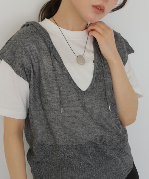cheriella(シェリエラ)の「【cheriella】ニュアンスストーンロングネックレス NUANCE STONE LONG NECKLACE(ネックレス・レディース・オフホワイト/グレイッシュベージュ・FREE)」の14枚目の写真