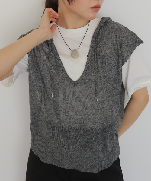 cheriella(シェリエラ)の「【cheriella】ニュアンスストーンロングネックレス NUANCE STONE LONG NECKLACE(ネックレス・レディース・オフホワイト/グレイッシュベージュ・FREE)」の13枚目の写真