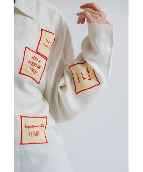 LEIN(リーン)の「アップリケ刺繍シャツ(シャツ/ブラウス・レディース・ブラック/ピンク/オフホワイト・2/1)」の5枚目の写真