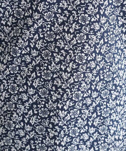 LAURA ASHLEY（ローラアシュレイ）の「【接触冷感／マシンウォッシュ可】スウィート アリッサム柄スムースTシャツ（Tシャツ/カットソー・レディース・ホワイト系1/ライトグリーン系/ネイビー系・40/38）」の15枚目の写真