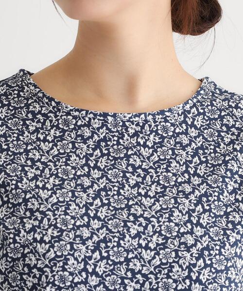 LAURA ASHLEY（ローラアシュレイ）の「【接触冷感／マシンウォッシュ可】スウィート アリッサム柄スムースTシャツ（Tシャツ/カットソー・レディース・ホワイト系1/ライトグリーン系/ネイビー系・40/38）」の19枚目の写真