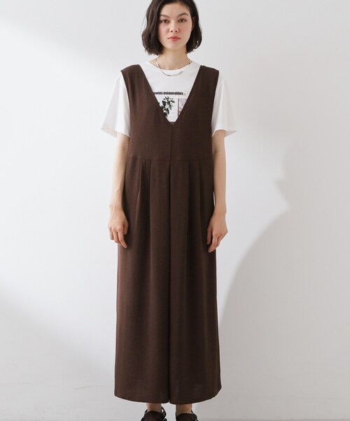 THE SHOP TK （ザ ショップ ティーケー ）の「【ひんやり/防しわ】サロペットパンツ（サロペット/オーバーオール・レディース・ブラック/ダークブラウン・12/13）」の16枚目の写真
