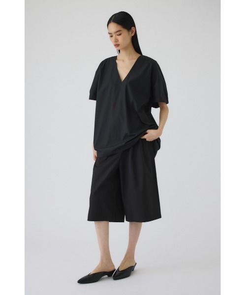 RIM.ARK(リムアーク)の「Gather sleeve v-neck PO(ギャザー スリーブ Vネック プルオーバー)(Tシャツ/カットソー・レディース・ホワイト/ブラック/カーキ・FREE)」の6枚目の写真