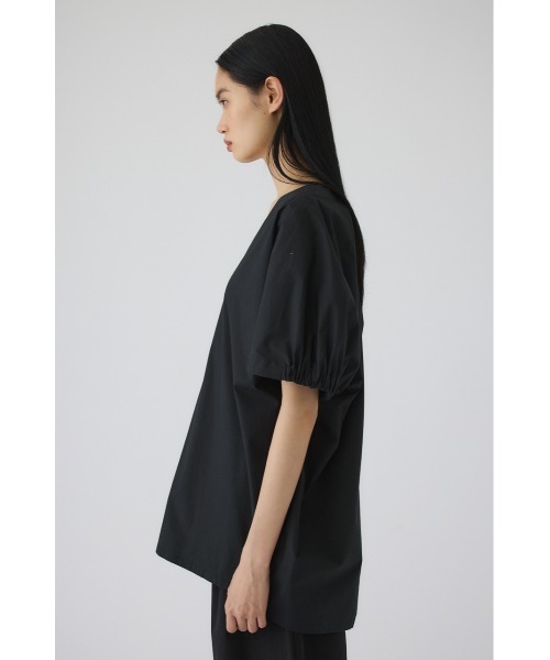 RIM.ARK(リムアーク)の「Gather sleeve v-neck PO(ギャザー スリーブ Vネック プルオーバー)(Tシャツ/カットソー・レディース・ホワイト/ブラック/カーキ・FREE)」の14枚目の写真