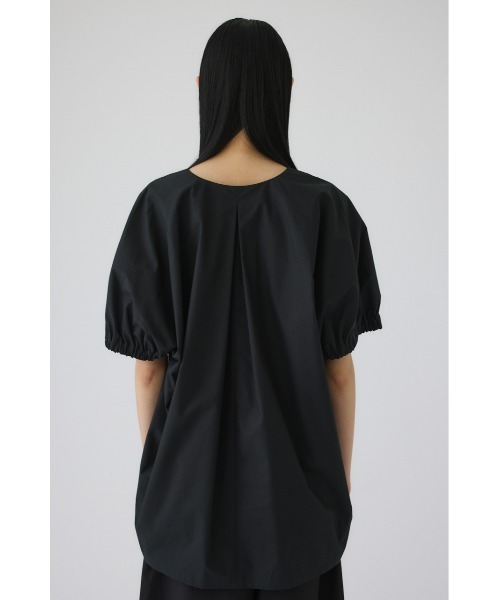 RIM.ARK(リムアーク)の「Gather sleeve v-neck PO(ギャザー スリーブ Vネック プルオーバー)(Tシャツ/カットソー・レディース・ホワイト/ブラック/カーキ・FREE)」の15枚目の写真