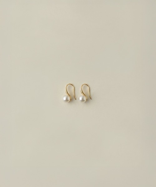 VATSURICA(バツリカ)の「〈VATSURICA〉silver925 / 淡水パール フック ピアス(ピアス(両耳用)・レディース・ゴールド/シルバー・FREE)」の4枚目の写真