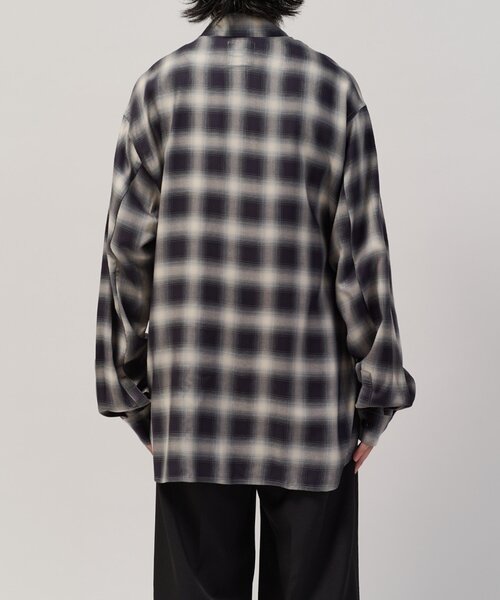 Lui's(ルイス)の「オンブレーチェックシャツ(シャツ/ブラウス・メンズ・ブラック/ネイビー・S/M)」の13枚目の写真
