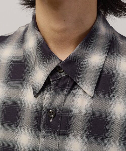 Lui's(ルイス)の「オンブレーチェックシャツ(シャツ/ブラウス・メンズ・ブラック/ネイビー・S/M)」の20枚目の写真