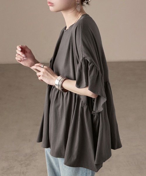 Fashion Letter(ファッションレター)の「接触冷感 フリルスリーブ ワイドチュニックTシャツ(Tシャツ/カットソー・レディース・アイボリー/チャコール/ブラック・M)」の5枚目の写真