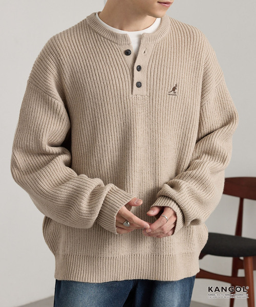 KANGOL(カンゴール)の「KANGOL/カンゴール 別注 ロゴ刺繍 バルキー オーバーサイズ ヘンリーネックニット(ニット/セーター・メンズ・ブラック/ネイビー/グレイッシュベージュ/チャコール/アイボリー/ブラウン系/ワインレッド・M/S/L)」の21枚目の写真