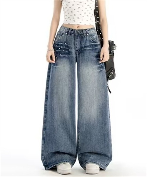 FREE STYLISTS(フリー スタイリスト)の「リベットデザインワイドストレートシルエットデニムパンツ(デニムパンツ・レディース・ブルー・XS/S/M/L/3XL/4XL)」の2枚目の写真