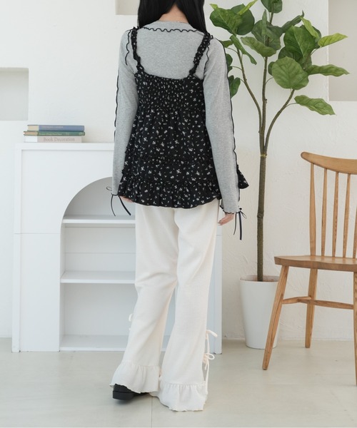 kutir（クティール）の「リボンワッフルフレアパンツ（その他パンツ・レディース・ブラウン/ネイビー/オートミール/ブラック/ブラック系その他/グレー/アイボリー/ダークブルー・SMALL/MEDIUM）」の12枚目の写真