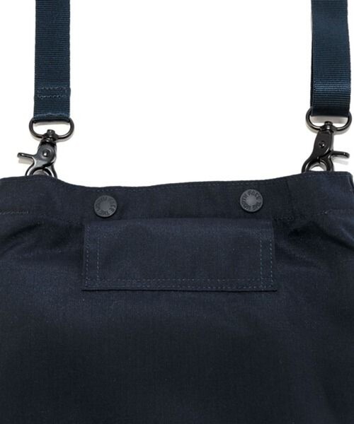 THE NORTH FACE PURPLE LABEL(ザ ノースフェイス パープルレーベル)の「【THE NORTH FACE PURPLE LABEL/ザ・ノース・フェイス パープルレーベル】Mountain Wind Multi Bag/マウンテン ウィンド マルチバッグ/通勤/軽量(ショルダーバッグ・レディース・セージグリーン/グレー/ブラック・FREE)」の11枚目の写真
