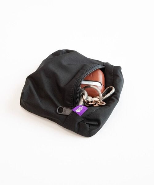 THE NORTH FACE PURPLE LABEL(ザ ノースフェイス パープルレーベル)の「【THE NORTH FACE PURPLE LABEL/ザ・ノース・フェイス パープルレーベル】Mountain Wind Multi Bag/マウンテン ウィンド マルチバッグ/通勤/軽量(ショルダーバッグ・レディース・セージグリーン/グレー/ブラック・FREE)」の16枚目の写真