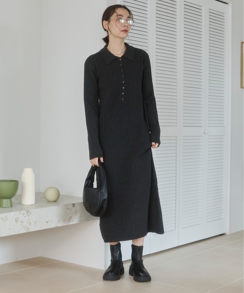 ANGIE(アンジー)の「ポロ襟 ミニケーブル ニットワンピース / 長袖 / 秋服 / 冬服(ワンピース・レディース・チャコール/杢グレー/ブラウン・FREE)」の4枚目の写真