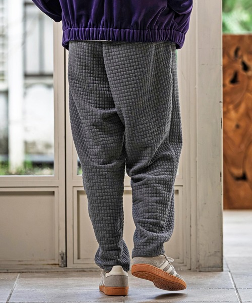 CAMBIO(カンビオ)の「mp15393-Quilt Jacquard Balloon Pants バルーンパンツ(CAM26AW-011)(その他パンツ・メンズ・ブルー/ブラック/チャコール・L/M/S)」の15枚目の写真