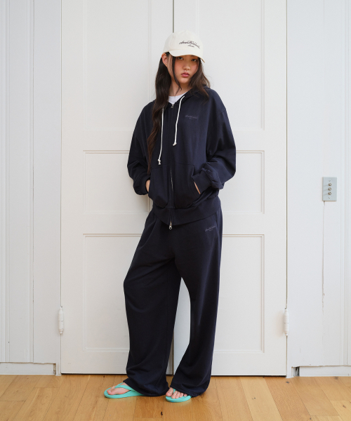 AMESWORLDWIDE（アメスワールドワイド）の「CLASSIC EASY SWEATPANTS NAVY（スウェットパンツ・レディース・その他・MEDIUM/FREE/SMALL）」の7枚目の写真
