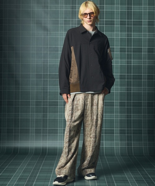 MAISON SPECIAL(メゾンスペシャル)の「《UNISEX》MA-1ドッキングプライムオーバーロングスリーブシャツ/MA-1 Docking Prime-Over Long Sleeve Shirt【MAISON SPECIAL/メゾンスペシャル】(シャツ/ブラウス・メンズ・グレー/ブラック/カーキ・0/2/1)」の4枚目の写真