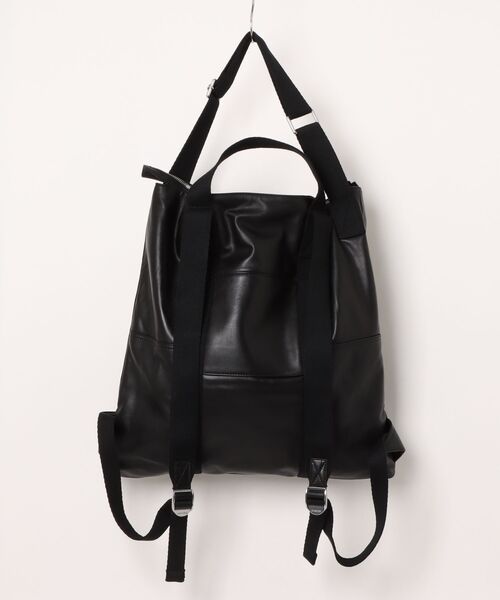 ALLSAINTS(オールセインツ)の「KIT LEATHER BACKPACK | KIT レザー バックパック(バックパック/リュック・メンズ・ブラック・ONE SIZE)」の9枚目の写真