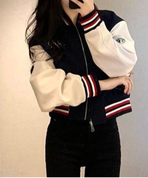 ＆soiree（アンドソワレ）の「ラインリブ配色スタジャン（スタジャン・レディース・ネイビー・X-LARGE/LARGE/MEDIUM/SMALL）」の2枚目の写真
