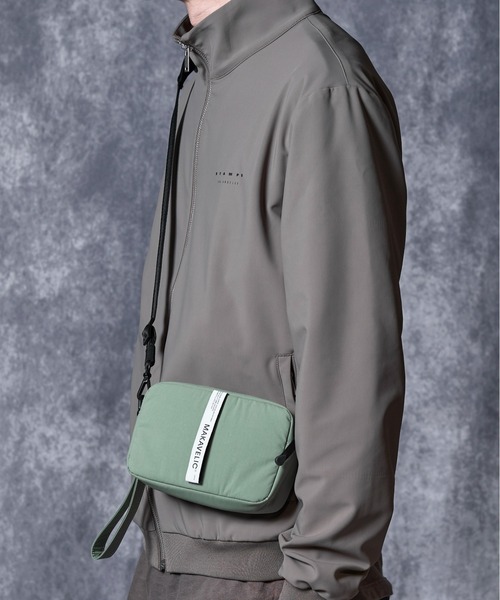 MAKAVELIC(マキャベリック)の「【NO】【MAKAVELIC】【Core 2way Shoulder Bag】(ボディバッグ/ウエストポーチ・メンズ・カーキ/ダークネイビー・ONESIZE)」の1枚目の写真