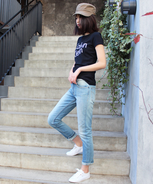 Calvin Klein Jeans(カルヴァンクラインジーンズ)の「スリム Calvin Klein Jeans(カルヴァンクラインジーンズ)の「スリム