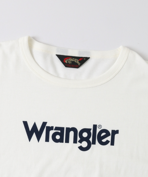 Wrangler（ラングラー）の「 UR Wrangler×URBAN RESEARCH　別注BIGロゴTシャツ（Tシャツ/カットソー・レディース・ネイビー/ホワイト系その他・FREE）」の13枚目の写真