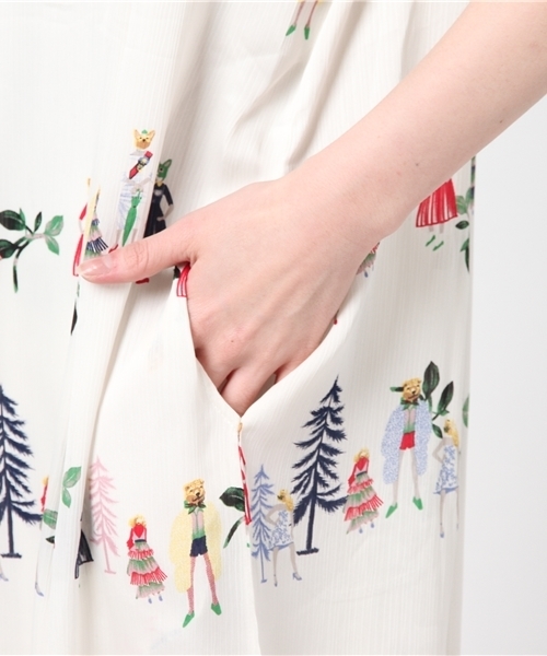 MERLOT（メルロー）の「動物と姫柄ワンピース9756（ワンピース・レディース・ピンク/アイボリー/ブラック・FREE）」の4枚目の写真